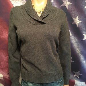 Eddie Bauer gray sweater Size Large